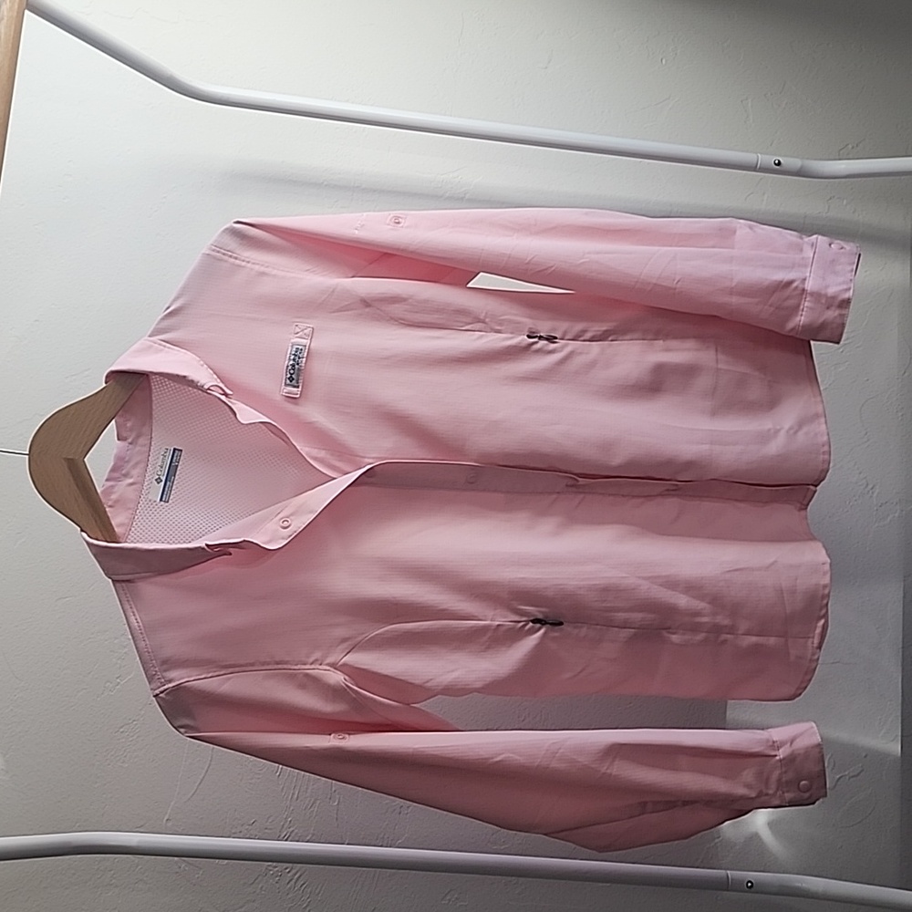 Columbia shirt